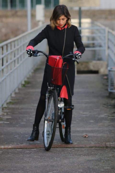 ligne vêtements et accessoires pour femme à vélo